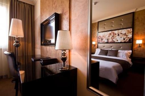 фото отеля Hotel Delibab