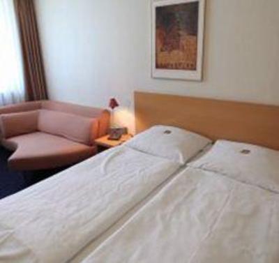 фото отеля Hotel Am Rathaus Freiburg im Breisgau