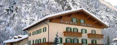 фото отеля Hotel Ladina Campitello di Fassa