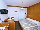 фото отеля Hotel Ladina Campitello di Fassa