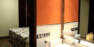 фото отеля Hostal La Bartola Cordoba