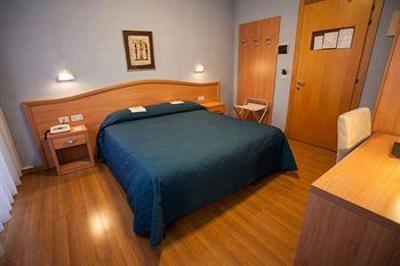 фото отеля Hotel Oliva Aviano