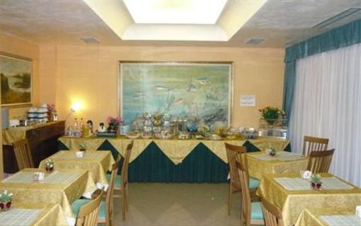 фото отеля Hotel Oliva Aviano