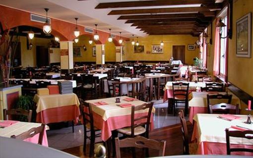 фото отеля Hotel Oliva Aviano