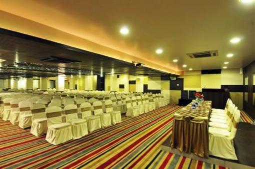 фото отеля Hotel Aditya Raipur