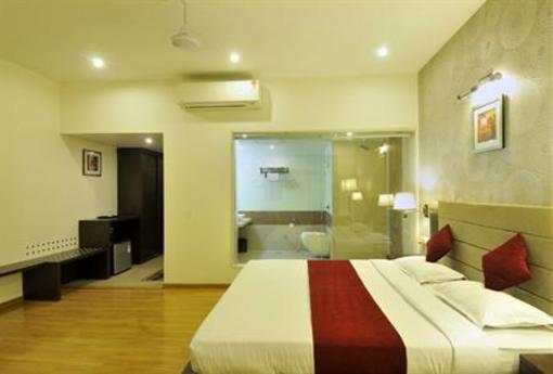 фото отеля Hotel Aditya Raipur