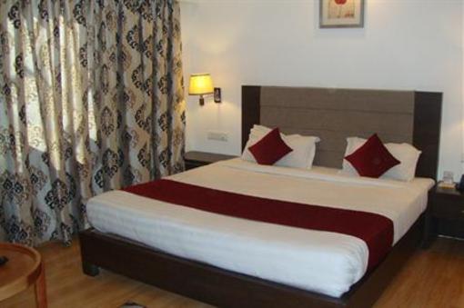фото отеля Hotel Aditya Raipur