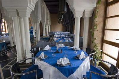 фото отеля Tagadirt Hotel