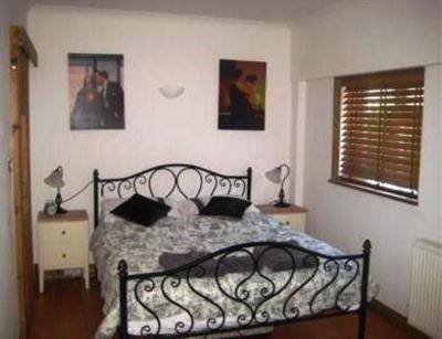 фото отеля Tanglewood Guest House