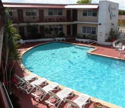 фото отеля Beach and Town Motel Resort