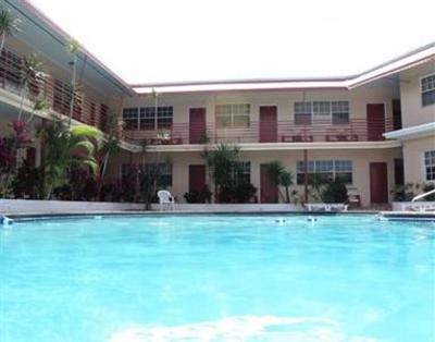 фото отеля Beach and Town Motel Resort