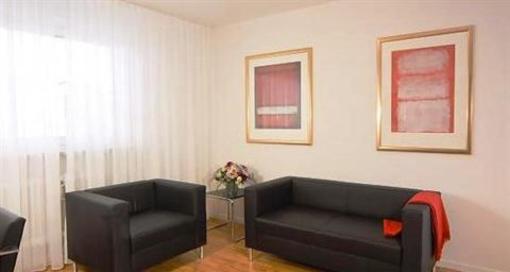 фото отеля Buroma-Apart Suites