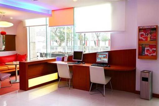 фото отеля Ibis Hotel Nanjing Zhonghua