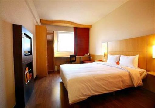 фото отеля Ibis Hotel Nanjing Zhonghua