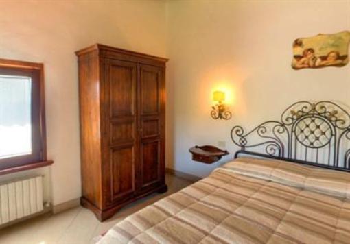 фото отеля Locanda Il Girasole Country House Camerano