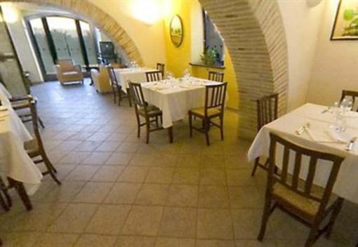 фото отеля Locanda Il Girasole Country House Camerano