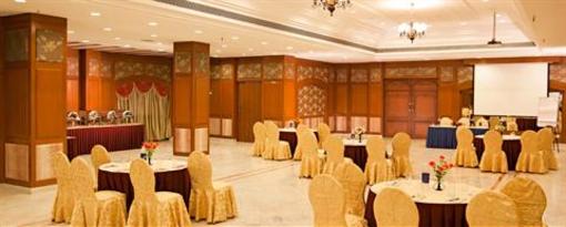 фото отеля JP Hotel Chennai