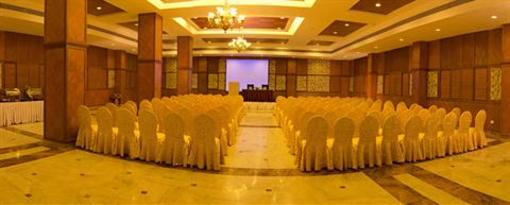 фото отеля JP Hotel Chennai