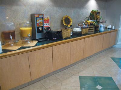 фото отеля La Quinta Inn & Suites Birmingham Homewood