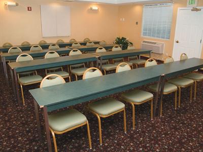 фото отеля La Quinta Inn & Suites Birmingham Homewood