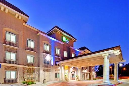 фото отеля Holiday Inn Express Hotel & Suites Banning