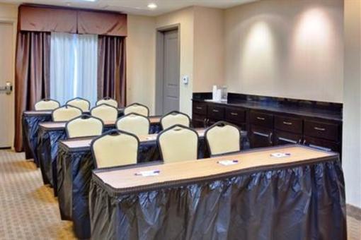 фото отеля Holiday Inn Express Hotel & Suites Banning