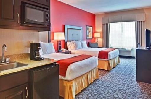 фото отеля Holiday Inn Express Hotel & Suites Banning