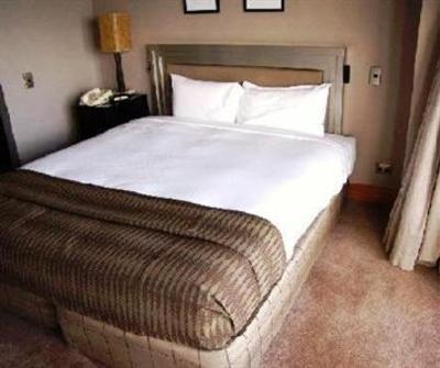 фото отеля Metro Suites Apartment Hotel