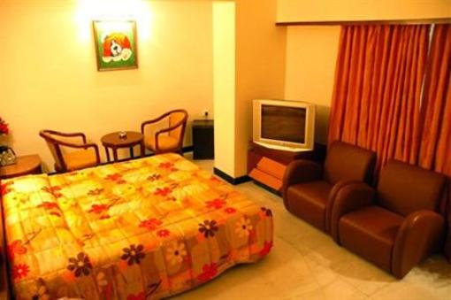 фото отеля Hotel Deluxe Chennai