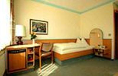 фото отеля Parkhotel Crombach