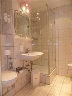 фото отеля Parkhotel Crombach