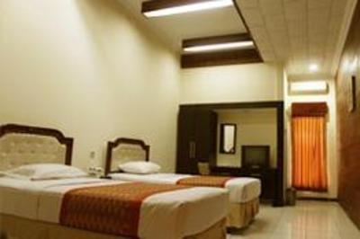 фото отеля Gadjah Mada University Club