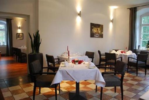 фото отеля Gut Landscheid Hotel & Restaurant