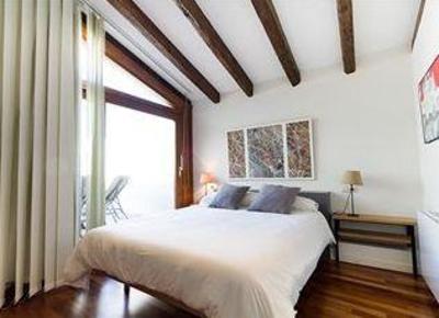 фото отеля Trinitarios Apartment