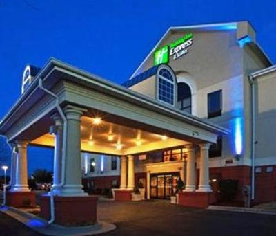 фото отеля Holiday Inn Express Laurinburg