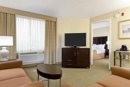 фото отеля Doubletree Hotel Los Angeles/Commerce