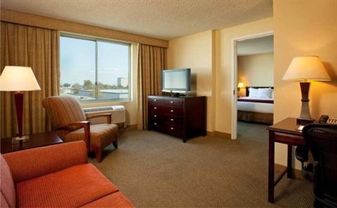 фото отеля Doubletree Hotel Los Angeles/Commerce