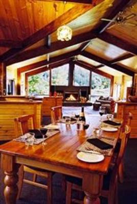 фото отеля Westwood Lodge- A Select Hotel
