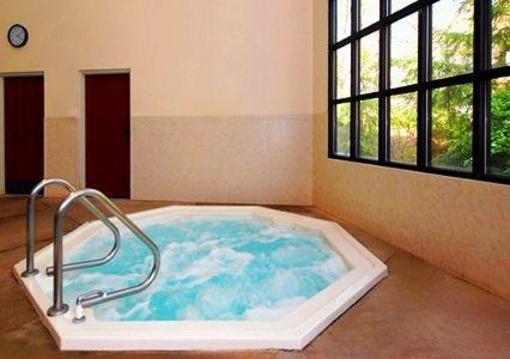 фото отеля Comfort Suites State College