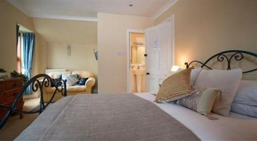 фото отеля Glenuig House Bed & Breakfast