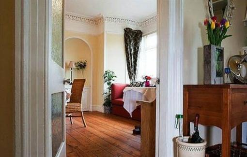 фото отеля Glenuig House Bed & Breakfast