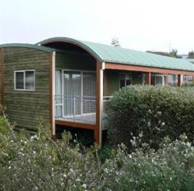 фото отеля Bridport Resort & Convention Centre