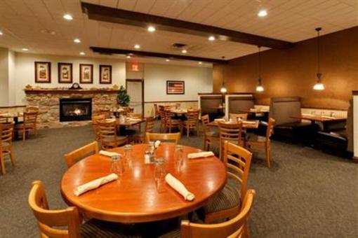 фото отеля Holiday Inn Harrisburg Hershey