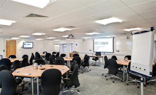 фото отеля Henley Business School