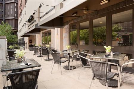 фото отеля Doubletree Hotel & Suites City Center Pittsburgh