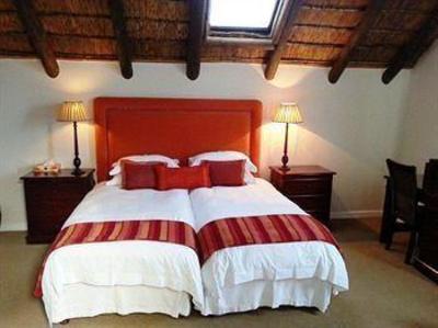 фото отеля Nautilus Cottage Guest House Hermanus