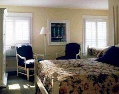 фото отеля Vineyard Square Hotel & Suites