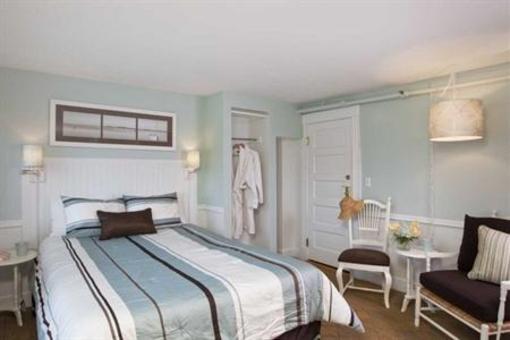фото отеля Vineyard Square Hotel & Suites