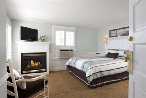 фото отеля Vineyard Square Hotel & Suites