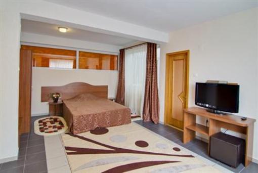 фото отеля Hotel Tranzzit Bucharest